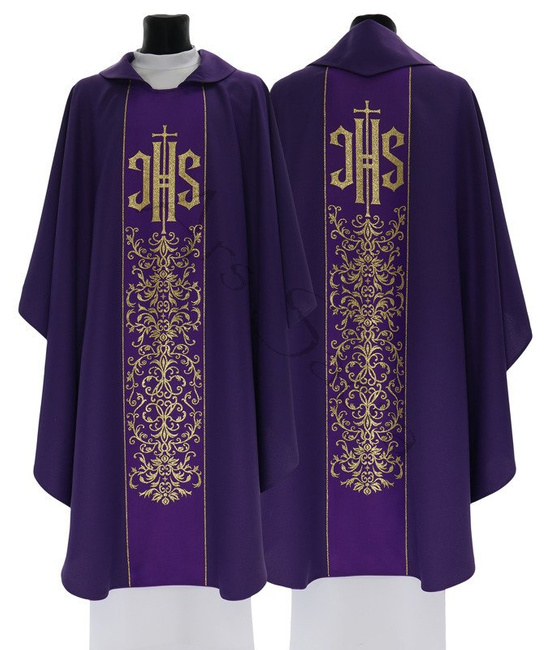 Gothic Chasuble 049-F